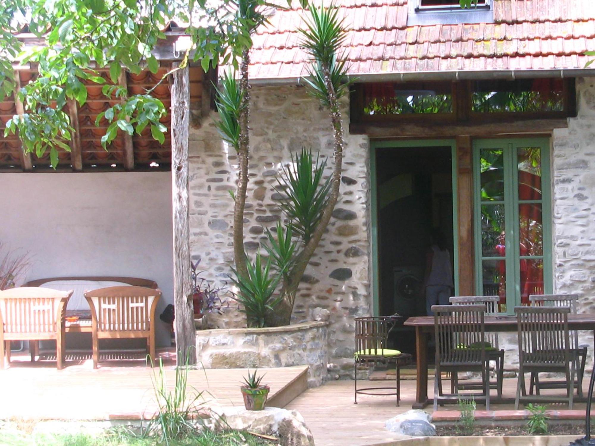 Le Gite Du Bain Des Oies Villa Sauveterre-de-Bearn Exterior photo